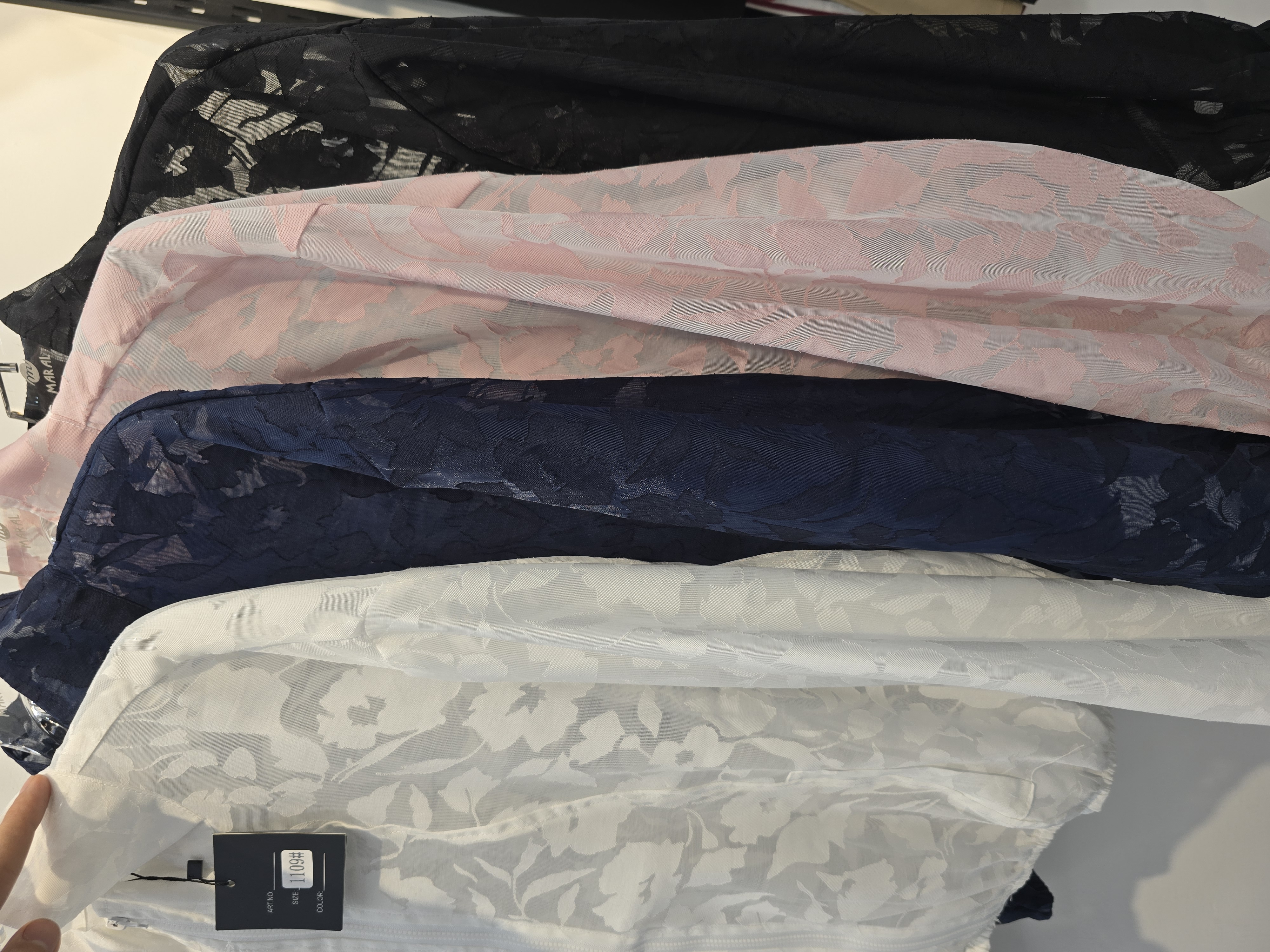 بامبر شیشه ای  دوتیکه